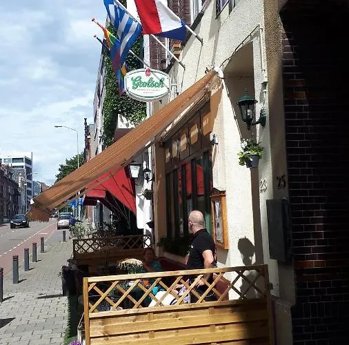 Schuttershof - Adults Only Couette-café *